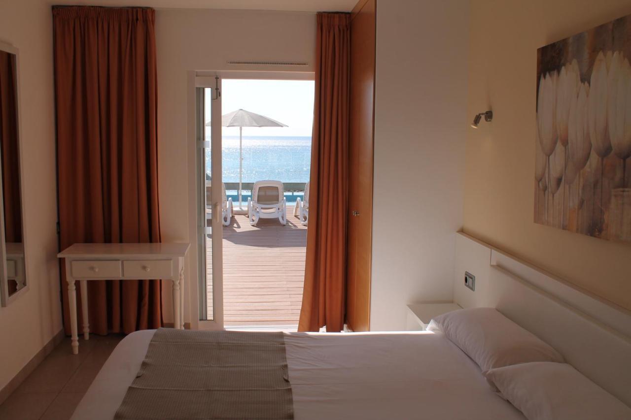 Turquesa Mar Cala en Forcat